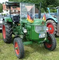Deutz gesehen bei der Oldtimerausstellung in Ebersburg, Juni 2012 

