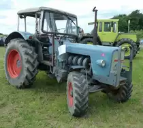 Eicher steht bei der Oldtimerausstellung in Ebersburg, Juni 2012 