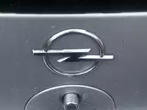 Opel Logo in Sassnitz am 16.06.2012