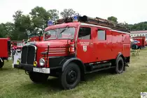 Am Wochenende des 16/17. Juni 2012 feierte die Freiwillige Feuerwehr Kronach ihr 150 j�hriges Bestehen. Zu diesem Anlass veranstaltete die Feuerwehr eine Ausstellung mit alten Feuerwehr Fahrzeugen. Das Bild zeigt ein LF 16 - TS-8 von VEB Kraftfahrzeugwerk Ernst Grube - Werdau Typ S 4000-1 mit VEB L�schger�tewerk Luckenwalde Aufbau der FF Gro�breitenbach aus dem Jahre 1962.