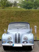 Ein alter BMW V8 Cabrio Oldtimer in Zeulenroda vom BMW V8 Club. Foto 20.06.2012