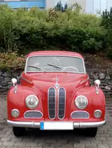 Ein alter BMW V8 Oldtimer in Zeulenroda vom BMW V8 Club. Foto 20.06.2012