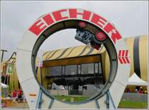 Auf der Landwirschaftsaustellung in Ettelbrck drehte dieser kleine Eicher unermdlich seine Runden im Orginal Eicherrad. 29.06.2012