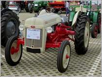 Ford 8N, 24 Ps, 2000ccm, Bj 1956, fotografiert beim Oldtimertreffen in Ettelbrck am 01.07.2012. 