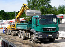 Juli 2012/ MAN TGS 26.480 Kipper im Baustellenbetrieb an der L 530...