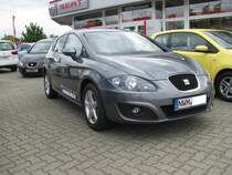 Limousine SEAT Leon aus dem Landkreis Nordwestmecklenburg, anllich 25 Jahre Autohaus PREUSS, Wismar [02.06.2012]