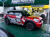 Mini Countryman -leider kein WRC. Gesehen im Service Park (Mecsek Rallye am 30.05.2012)
