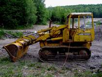 John-Deere Raupe wird mit Fremdenergie versorgt; 120623