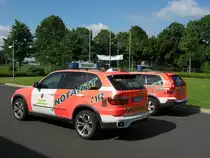 NEF der RW T�nisvorst und Kempen Das NEF aus Kempen ist ein BMW mit GSF Ausbau Der Zweite NEF ist ein Volvo mit Dlouhy Ausbau Die Fahrzeuge sind 2.6.2012 beim Leistungs in Kempen Fotografiert
