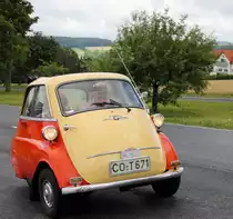 BMW Isetta bei Weidhausen am 08.07.2012.