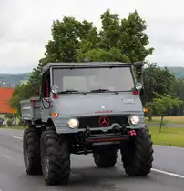 MB Unimog bei Weidhausen am 08.07.2012.
