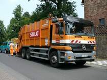 Mercedes Benz Actros 2631 als Sperrm�llfahrzeug der Entsorgungsfirma SULO am 02.06.08 in 36100 Petersberg-Marbach