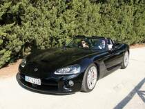 Dodge Viper im Chianti (Toskana, Italien) am 4.11.2007.