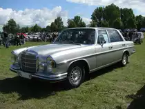 Limousine MB 300 SE L 3.5 aus Neubrandenburg beim Oldtimertreffen in Gnoien 25.06.2011