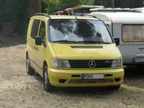 Kombi MB 112 CDI aus dem Landkreis Parchim beim 16. Oldtimer- und Traktorentreffen, Alt Schwerin/Meckl. 08.08.2009