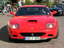 Ferrari F575 Maranello F1 im Chianti (Toskana, Italien) am 4.11.2007.