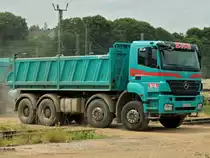 Axor 3240 am 04.07.2012 auf einer Baustelle in Aachen.