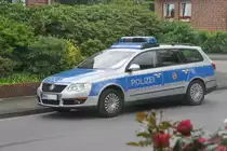 VW-Passat als Streifenwagen (Rheine/Deutschland, 26.06.2012)