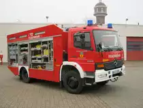 	
R�stwagen RW 2 der freiwilligen Feuerwehr Kevelaer

Fahrgestell: Mercedes-Benz Atego 1225 AF
Aufbau: Lentner
Baujahr: 2001

Bei einen Fototermin am 26.2.12 ist der RW-2 in Kevelaer aufgenommen worden