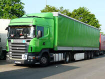 Scania R420 aus Polen auf der Rastanlage Frankenh�he, 17.05.2012