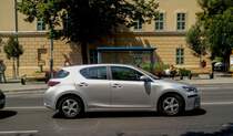 Lexus CT 200h, gesehen am 02.07.2012.