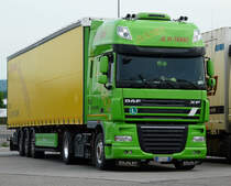 DAF XF 105.510 von  SANIN JE.VI.TRANS  aus Italien bei der Pause auf dem Rasthof W�rnitz, 18.05.2012