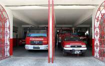 Kommandowagen und Lschfahrzeug der Feuerwehr von Tavira in Sdportugal.(Aufnahme vom 26.05.2010).
