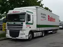 DAF XF 105.460 von  Raben  aus Polen auf der Rastanlage Frankenh�he, 27.05.2012
