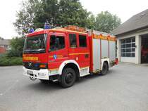 Mercedes-Benz Atego 1328 Bj. 2003 Aufbau Magirus LF 16/12 Fahrzeug steht beim 

Lschzug Dlken er Feuerwehr Viersen Bei einem Fototermin ist das LF ist am 27.7.12 

in Viersen aufgenommen worden






