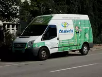 FORD-Transit im Einsatz f�r die Sauberkeit; 120802