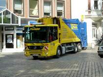 MB Econic unterwegs in Oldenburg zur Altpapierentsorgung, August 2012