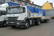 Mercedes Benz Axor 1829 aufgenommen am 04.08.12 auf dem Kronenplatz in Detmold.