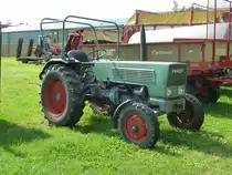 Fendt Farmer steht zum Verkauf, August 2012
