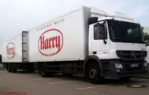 MB Actros 1836 der B�ckerei ''Harry'' in Rostock am 7.8.2012