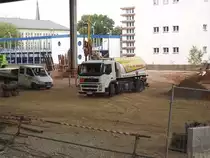 Volvo FM der Firma G.u. M. Rehwagen am 08.08.2012 in Chemnitz HBF