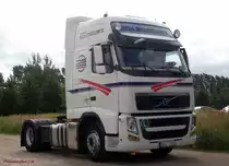 Volvo FH 420 von ''Dirk Schr�der'', aufgenommen im Rostocker �berseehafen am 9.8.2012