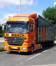 August 2012 / -  Mercedes Actros 1840 vom Unternehmen

Hombach aus der Region Westerwald...