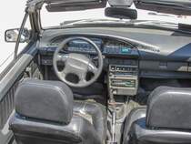 Lada Samara Natacha. Leder Sitzpltze, Airbag...nur 456 Exemplaren wurden davon produziert zwischen 1991 und 1995. Gesehen beim Lada Ausstellung whrend des WTCC Rennen am 05-06.05.2012.