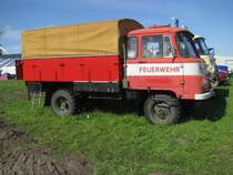 Lschgruppenfahrzeug LF 8-TS 8 auf Robur LO 2002 -FEUERWEHR- aus dem Landkreis Nordwestmecklenburg (NWM)beim 18. Oldtimer- und Traktoren-Treffen im AGRONEUM in Alt Schwerin [12.08.2012]
