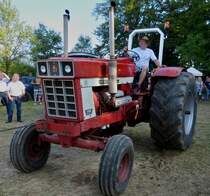 In Europa selten anzutreffen ist dieser Farmall 1468 mit einem 8 Zyl.Motor; Bj 1972;  Aufgenommen beim Oldtimertreffen in Keispelt(L) am 12.08.2012. 