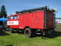Lschgruppenfahrzeug LF 16 -TS 8 auf IFA W 50 L -FEUERWEHR- aus dem neuen Landkreis Rostock beim 18. Oldtimer- und Traktoren-Treffen im AGRONEUM in Alt Schwerin [12.08.2012]
