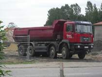 Die Fa. Plambeck aus Cuxhaven am 15.6.2011 mit einem MAN F Kipper in Otterndorf