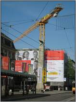 Dieser Potain-Kran steht am Europaplatz in Karlsruhe. Dort wird die Hauptstelle der �rtlichen Stadtsparkasse umgebaut. Die Aufnahme stammt vom 04.05.2008.