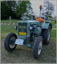 MAN Allradtraktor Bj 1950; 25 Ps; 4 Zyl; 2700 cccm, aufgenommen beim Oldtimertreffen in Keispelt(L) am 12.08.2012. 