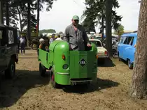 Dieselameise  Multicar  M 21 beim 16. Oldtimer- und Traktorentreffen, Alt Schwerin/Meckl. [08.08.2009]
