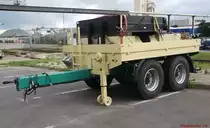 Anh�nger f�r Kran-Ballastgewichte, hergestellt von der Firma ''Dietrich Hilse GmbH'', genutzt durch die Fa. ''H.N. Krane'', Rostock - �berseehafen, 9.8.2012