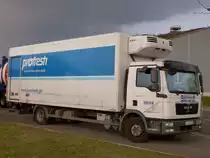 MAN TGL 12.220 K�hltransporter profresh Sped. Transporte Norbert Billhardt in Herten geparkt fahren u.a. f�r Schober 18/03/2012