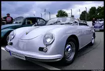 Ein uralter und wunderbar erhaltener Porsche Speedster beim K�fertreffen am 8. Juli 2012 an der Steintrib�ne in N�rnberg.