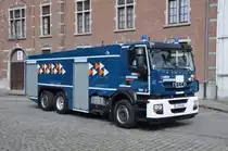 GTLF 15.000 Iveco Stralis AD260 545 6x2*4 Aufbau Plastisol & Vanassche der Belgischen Zivilschutz Standort Brasschaat, Aufnahme am 21/07/2012 in Brussel nach Anlass des Nationalfeiertags 