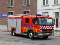 Tankl�schfahrzeug Mercedes-Benz Atego 1428F Aufbau Vanassche der Feuerwehr Halle, Aufnahme am 21.07.2010 in Brussel nach Anlass des Nationalfeiertags 